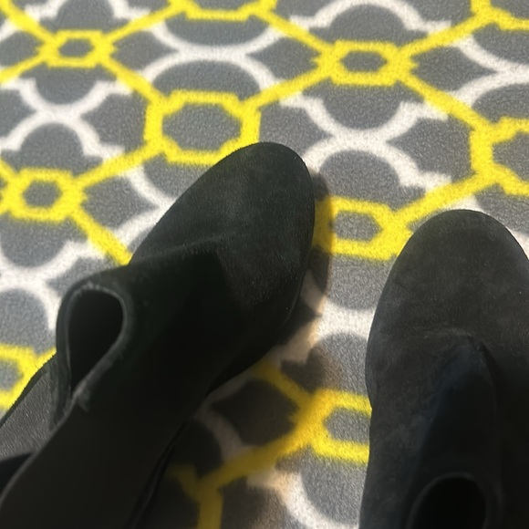 Jessica Simpson size is 10 M - Picture 7 of 7